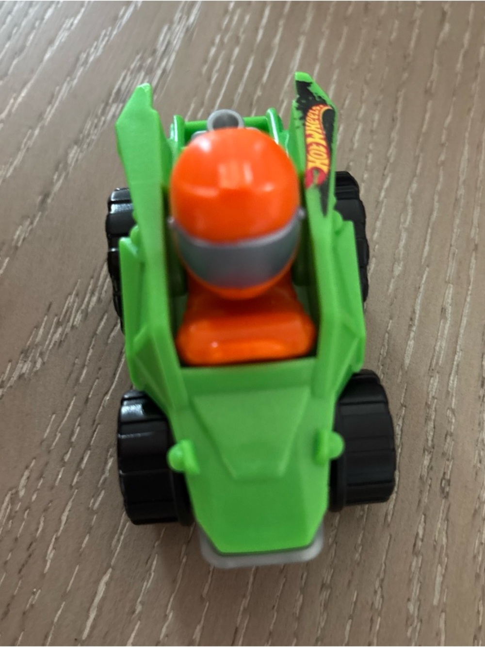 Fisher Price Little People Wheelies Spiral Stunt Speedway Car Hot Wheels